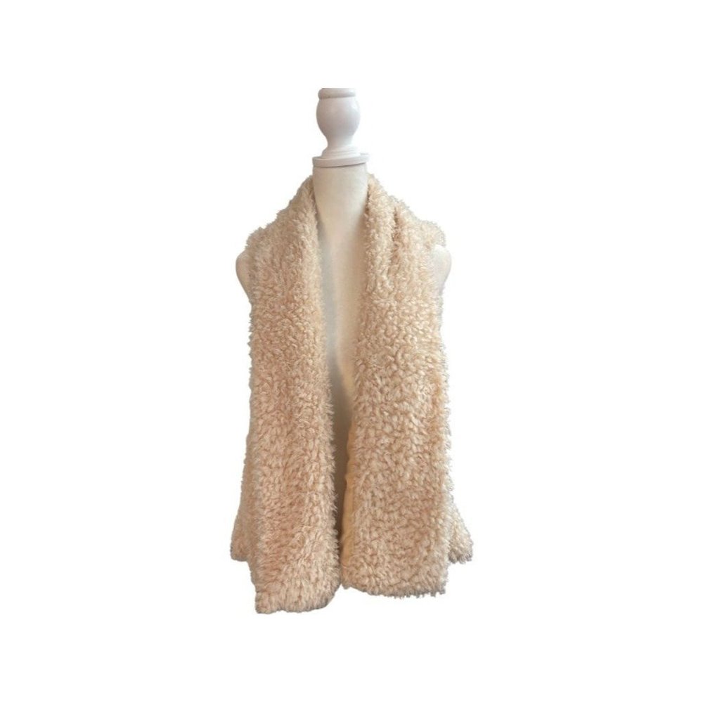 Dainty Hooligan Cream Shaggy Vest